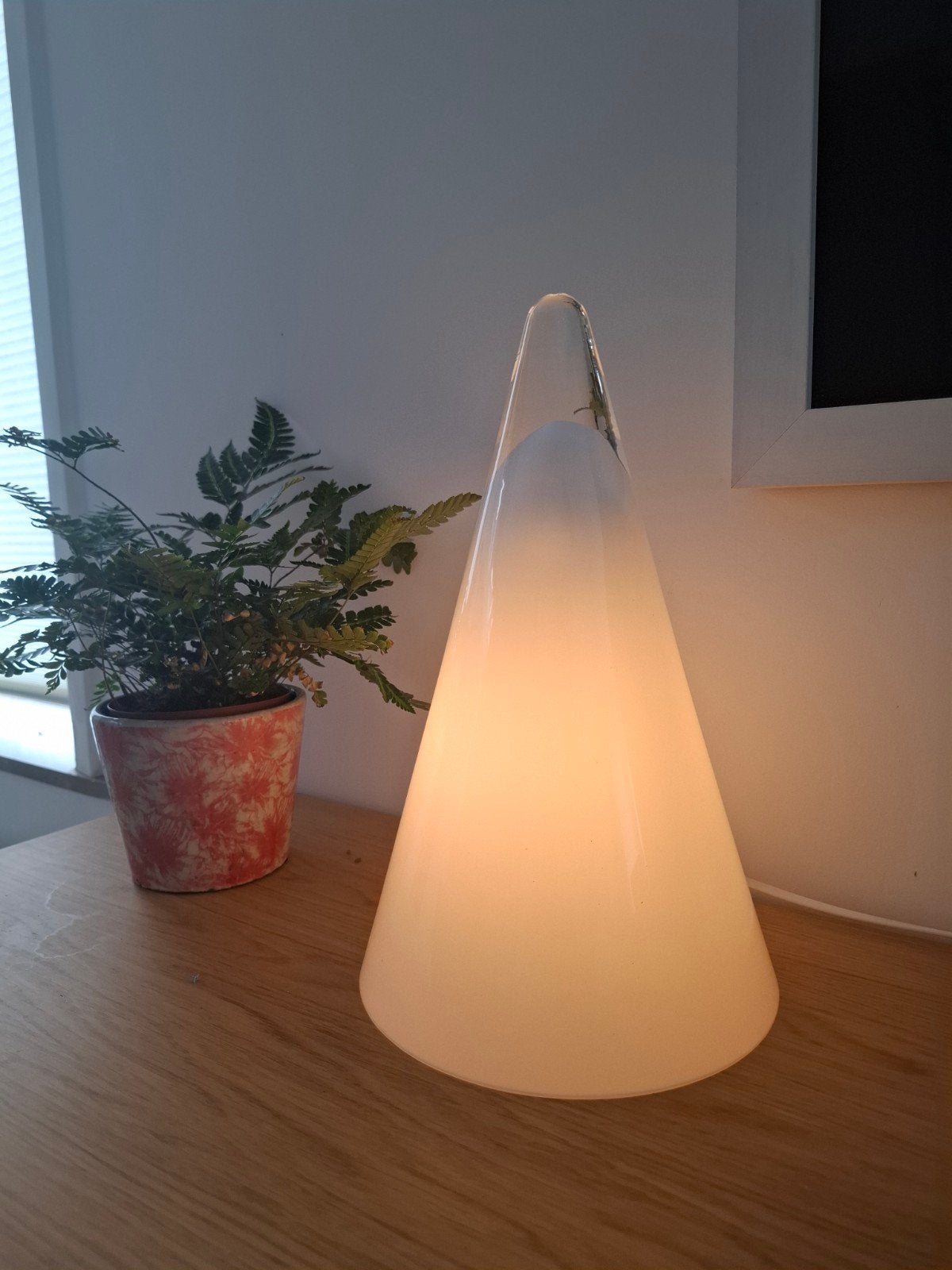 ILU Tafellamp - Modern design met E27 fitting, Wit, Overige merken, Gebruikt, Glas