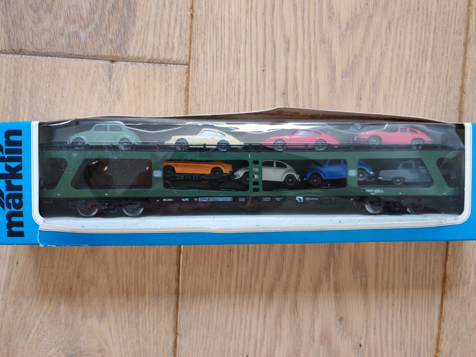 Märklin HO 4074 Autotransportwagon met auto's, Wisselstroom, Gebruikt, Wagon, Ophalen of Verzenden
