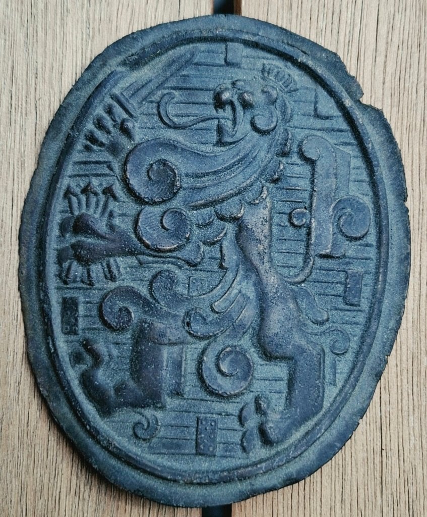 Nederlandse originele helmleeuw WW2, Verzamelen, Militaria | Tweede Wereldoorlog, Ophalen of Verzenden, Landmacht, Nederland, Helm of Baret