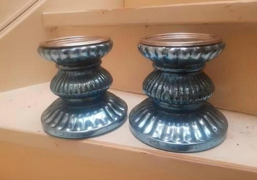 2 blauwe kandelaars, Overige materialen, Blauw, Ophalen of Verzenden, Zo goed als nieuw