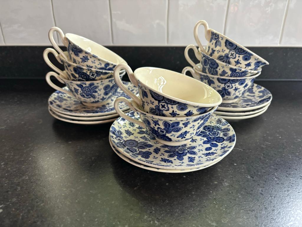 8x Theekop en schotel Beatrix Ceramique Societe Maestricht, Antiek en Kunst, Ophalen of Verzenden
