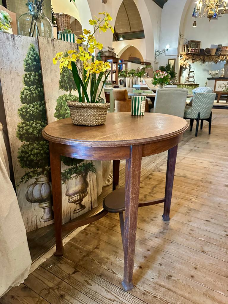 Foto 4 van Antieke oude ovale hal wijn bijzet side table tafel