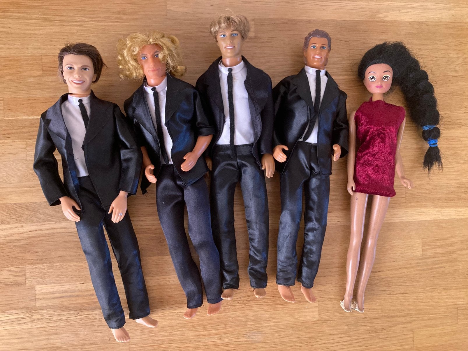 Barbies (over van project), Verzamelen, Ophalen of Verzenden, Gebruikt, Pop