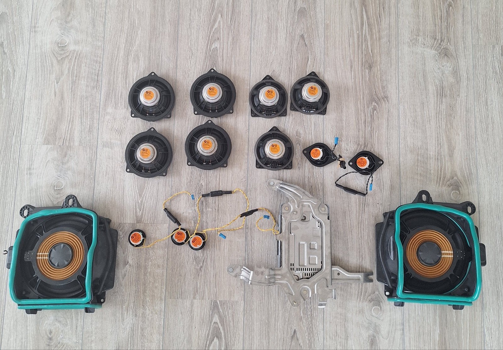 Complete BMW Harman Kardon set  speakers, subwoofers, tweet, Ophalen of Verzenden, Zo goed als nieuw