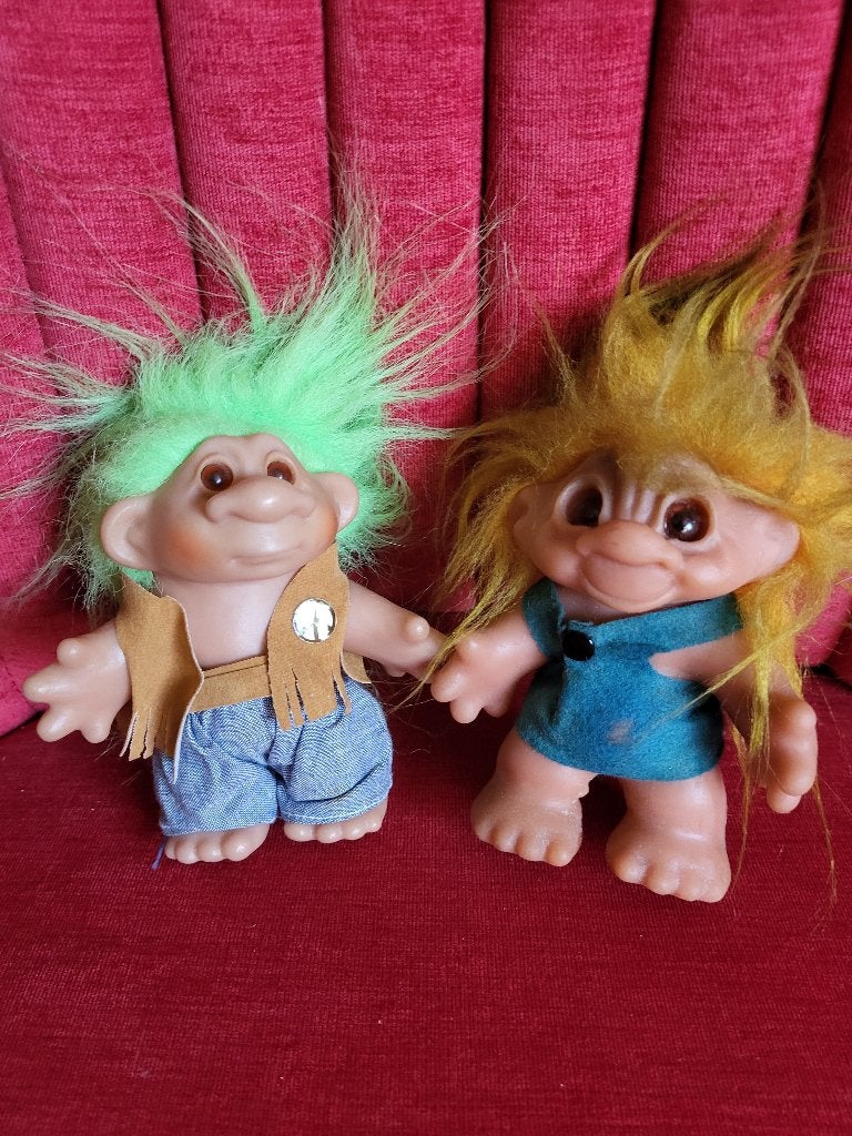 2 oudere trollen, Ophalen of Verzenden, Gebruikt