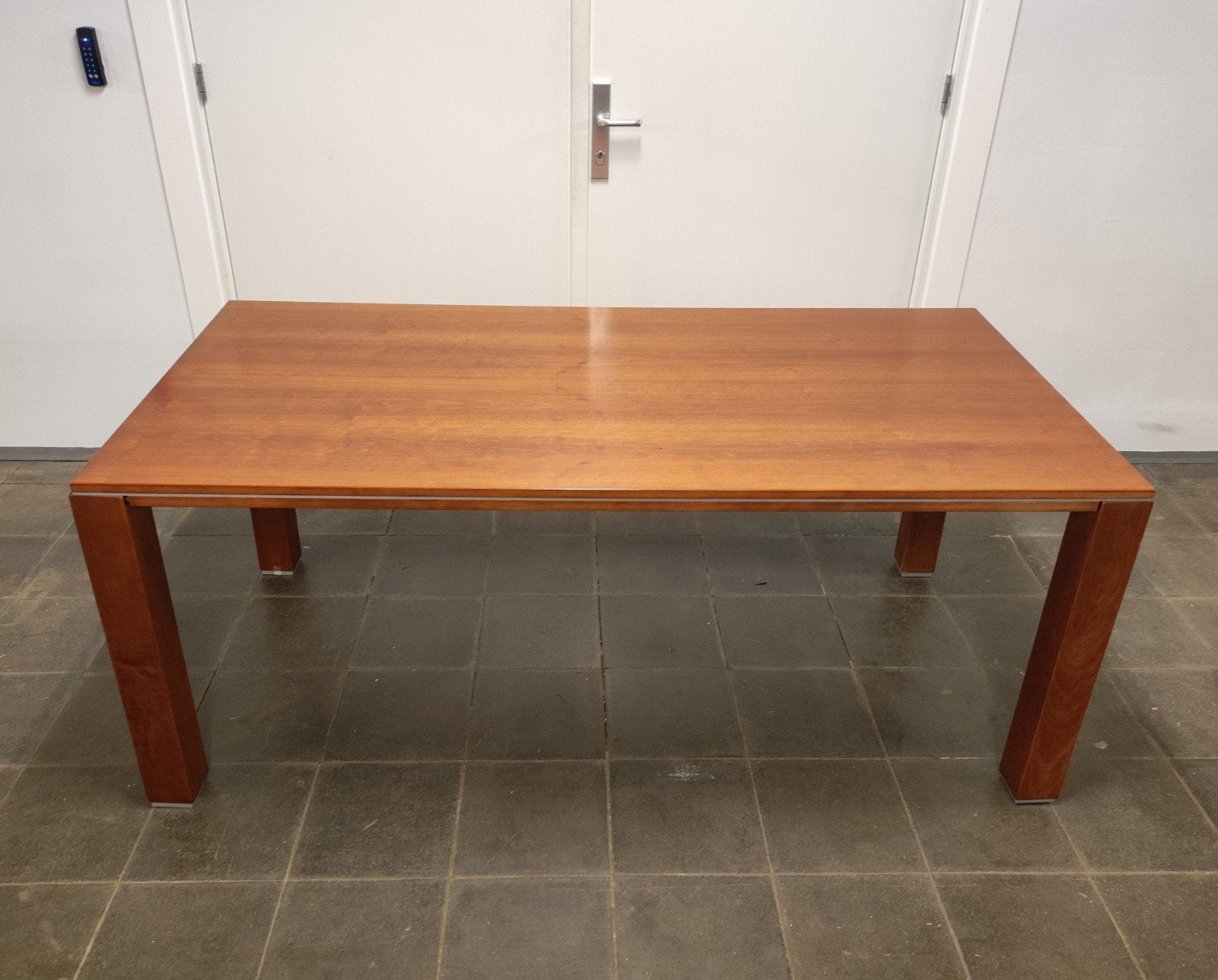 Tafel, design Jan de Bouvrie kersenhoutfineer 180 x 90 cm, Huis en Inrichting, Tafels | Eettafels, Gebruikt, 150 tot 200 cm, Rechthoekig
