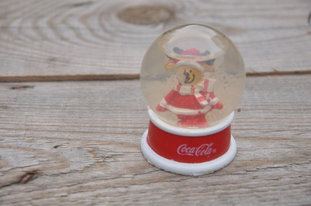 vintage coca cola sneeuwbol, Ophalen of Verzenden, Gebruikt, Overige typen