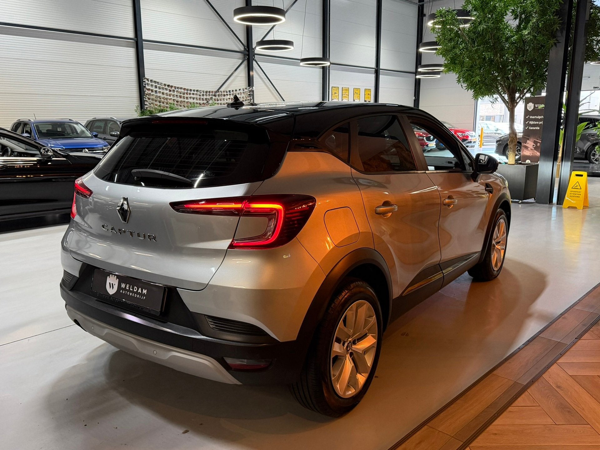 Renault Captur 1.0 TCe 100 Zen NAP|Camera|Garantie|Camera|Na, Auto's, Voorwielaandrijving, Dealer onderhouden, Gebruikt, Origineel Nederlands