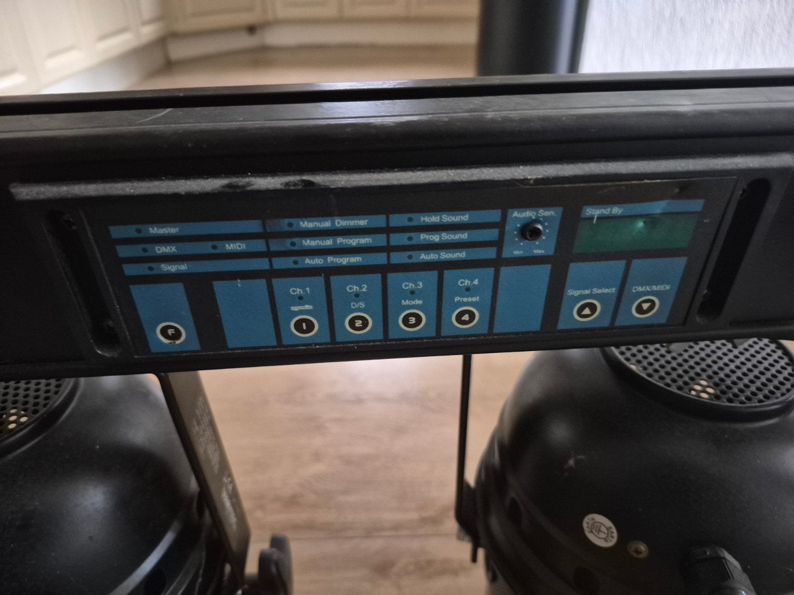 2x Showtec T-Bar met Par 64 met statieven., Ophalen, Gebruikt, Licht