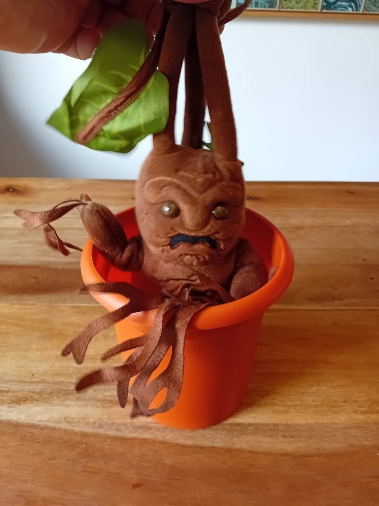 Harry Potter Mandragora interactieve knuffel, Ophalen of Verzenden, Zo goed als nieuw, Overige typen