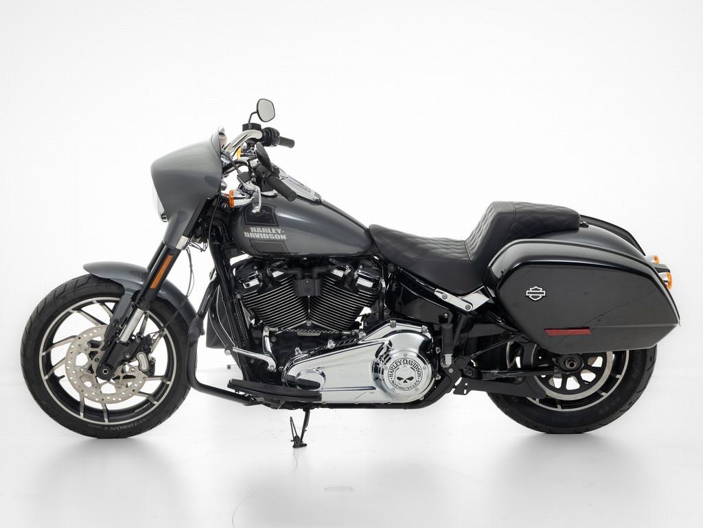 Harley-Davidson FLSB Sport Glide Solid Color (bj 2021), Motoren, Motoren | Harley-Davidson, LED Verlichting, Bedrijf, Overig, Laan van Vredenoord 33
2289 DA  Rijswijk ZH, NL