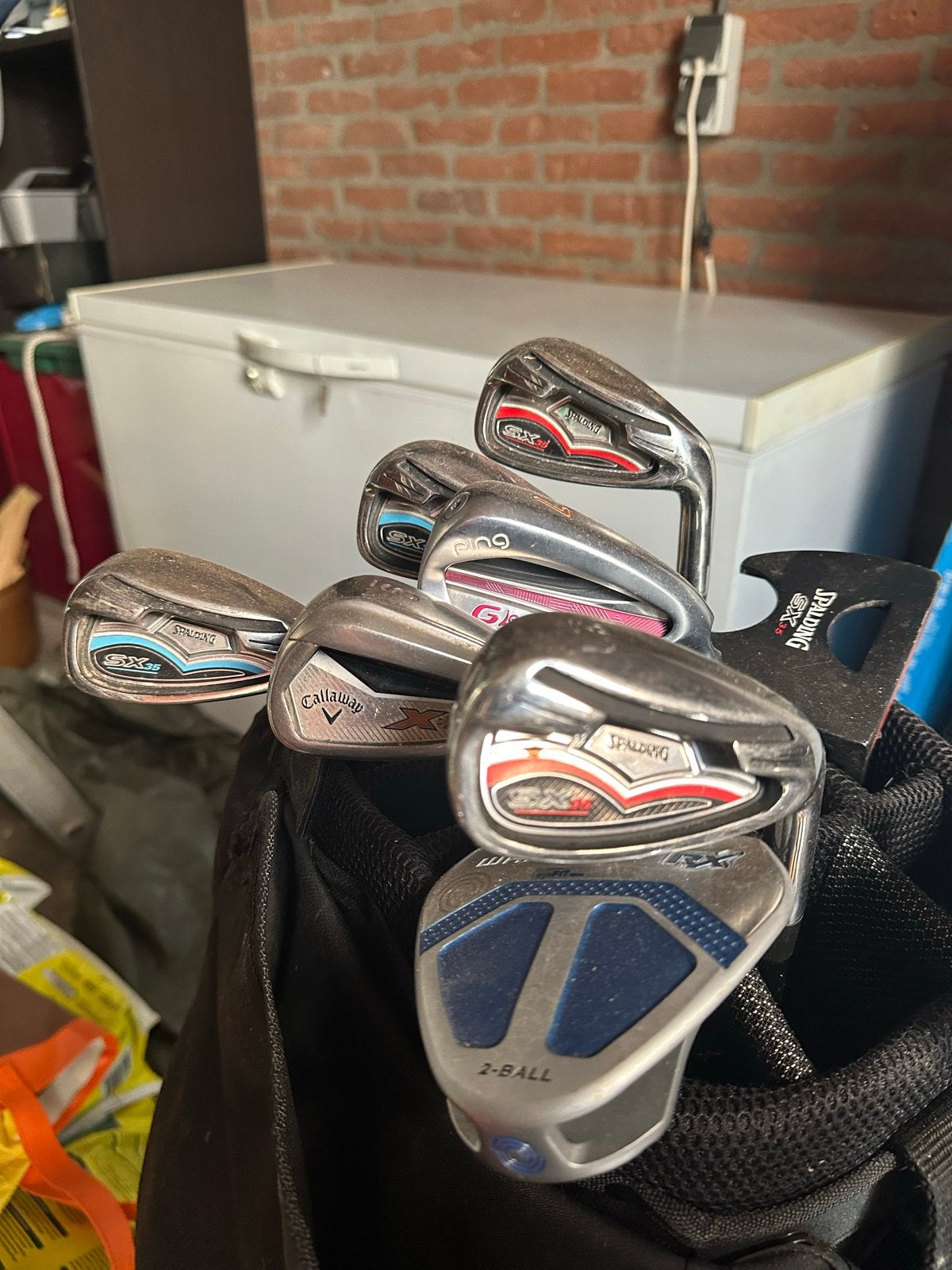 Diverse golfset met clubs en tas, Ophalen of Verzenden, Gebruikt, Set, Overige merken