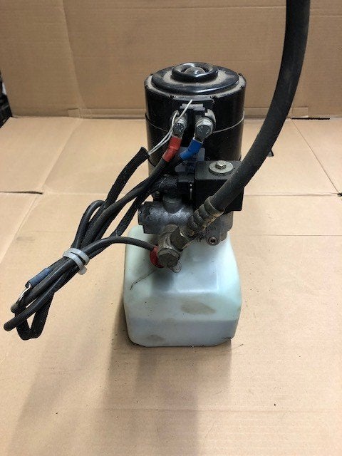 Hydropompen 12 en 24 volt, Ophalen, Gebruikt, Motor en Techniek