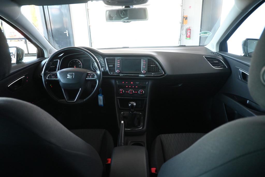 SEAT Leon 1.0 EcoTSI Style Connect Clima Navigatie 1e Eigena, Auto's, Stof, Gebruikt, Met garantie (alle), Leon