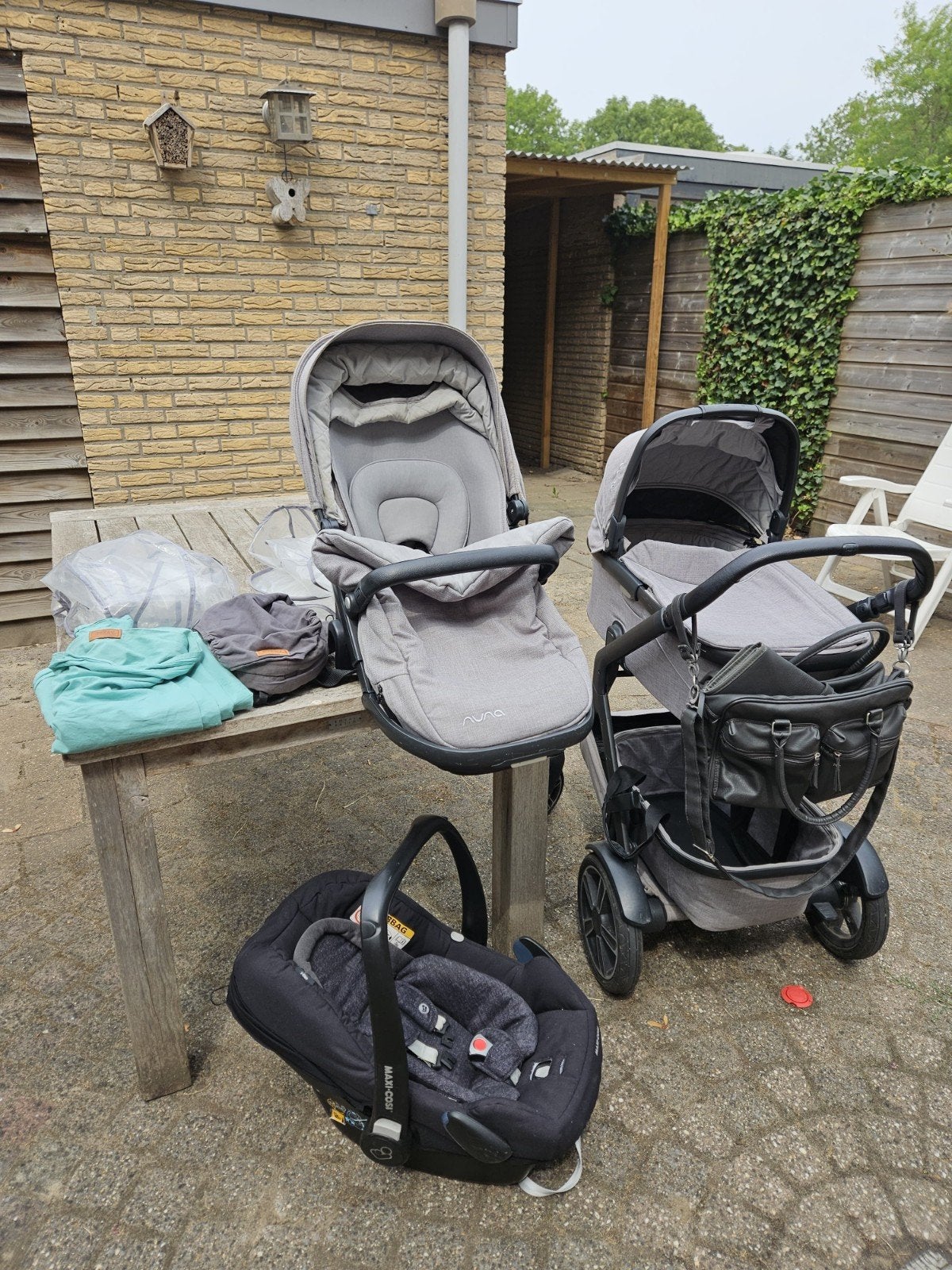 NUNA Demi Grow Duo - Gebruikt maar in goede staat!, Gebruikt, Luchtbanden, Combiwagen, Ophalen