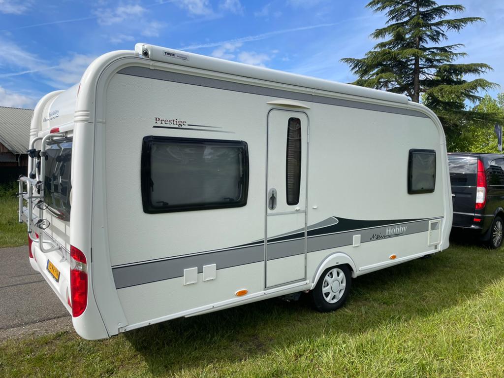 Complete hobby 495 ufe prestige 2011, Caravans en Kamperen, Caravans, Rondzit, Hobby, Frans bed, Particulier