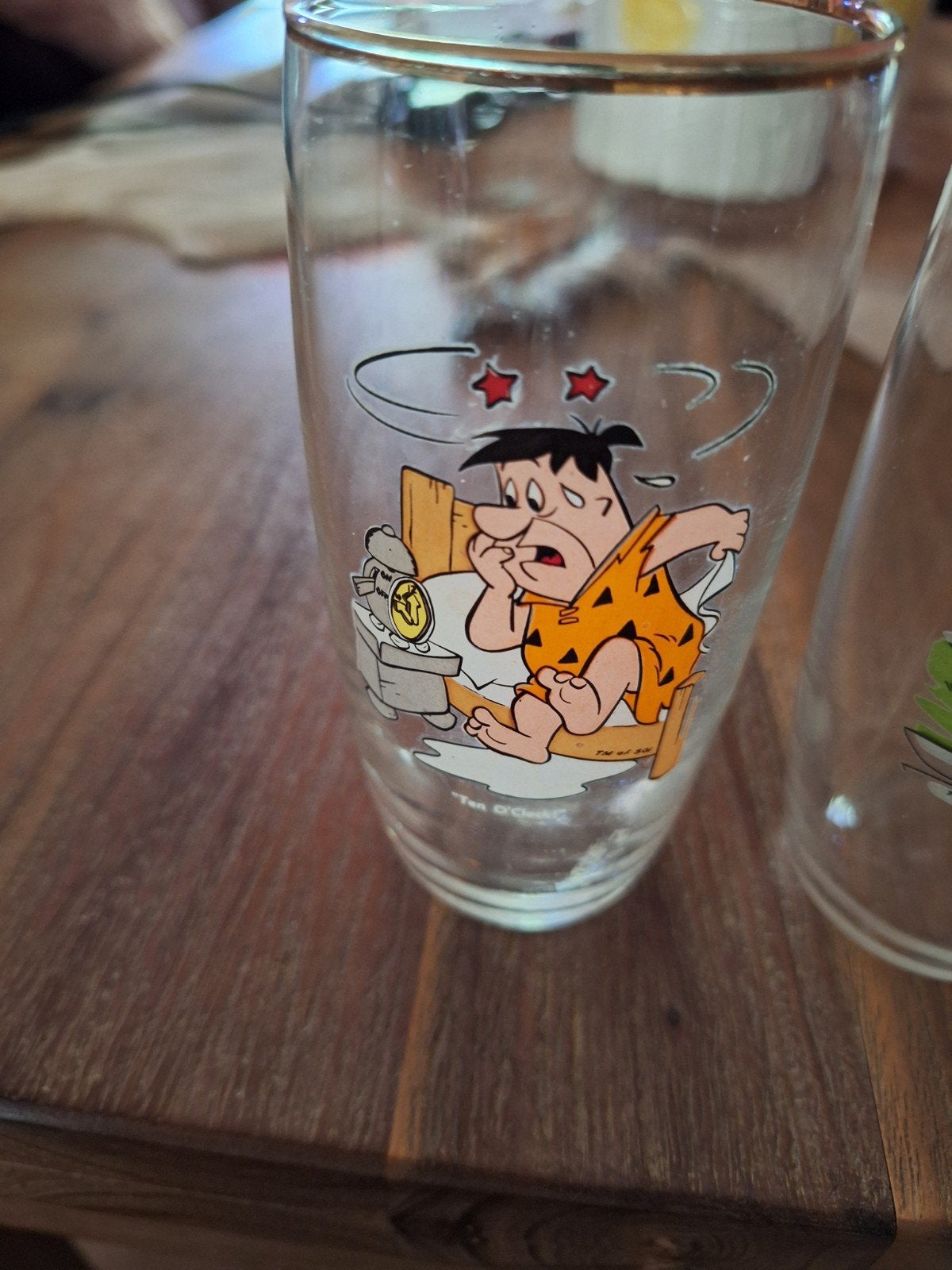 Fred Flintstone en Barney Rubble glazen - 3 stuks, Ophalen, Glas of Glazen, Gebruikt, Vintage