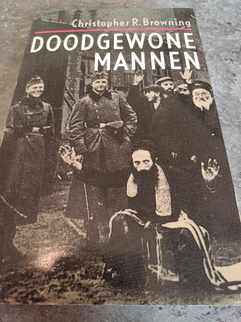 DOODGEWONE MANNEN, Boeken, Ophalen of Verzenden, Tweede Wereldoorlog, Zo goed als nieuw, Overige onderwerpen