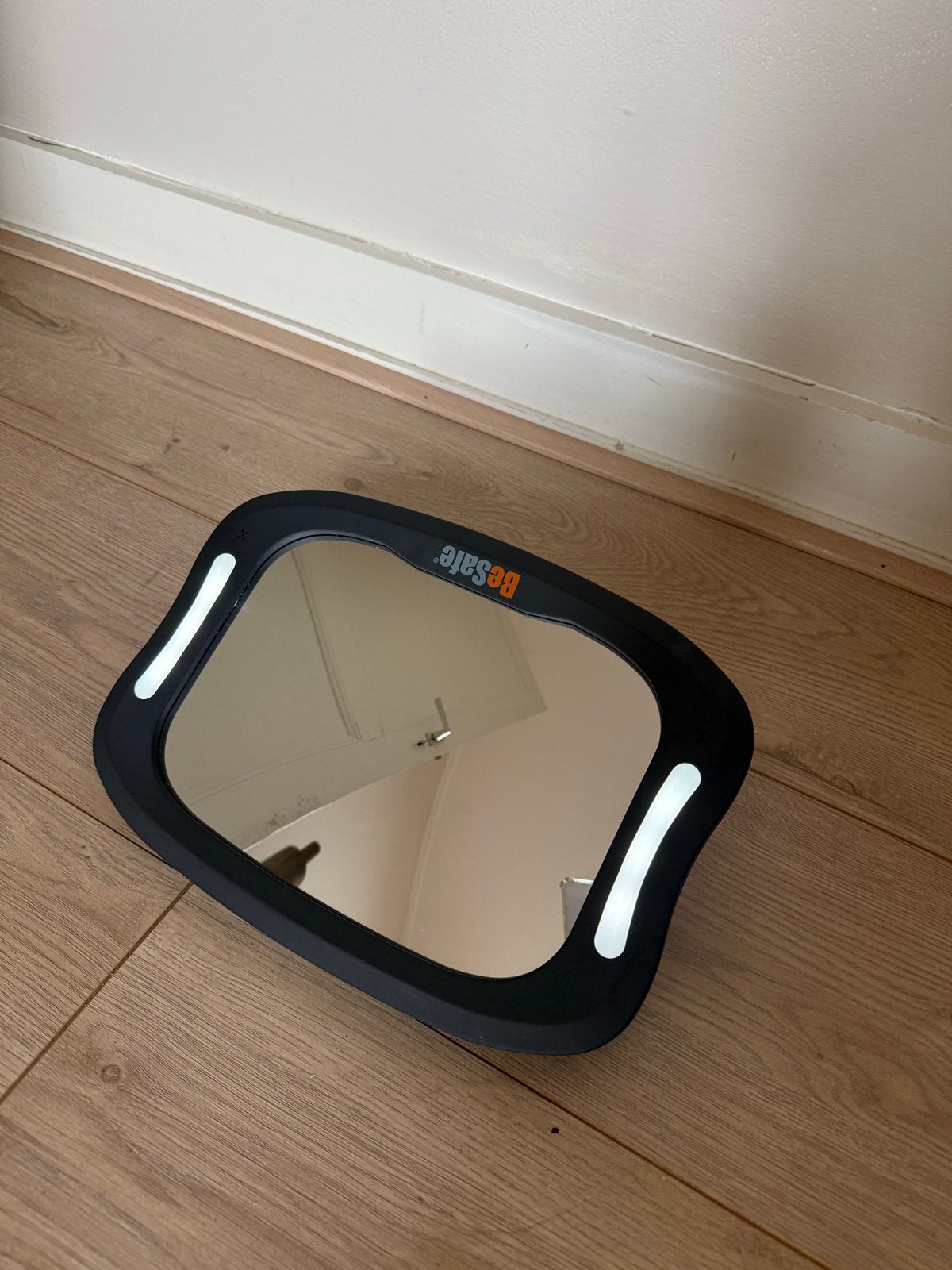 BeSafe autospiegel met verlichting voor achterbank, Kinderen en Baby's, Ophalen of Verzenden, Zo goed als nieuw, Overige merken