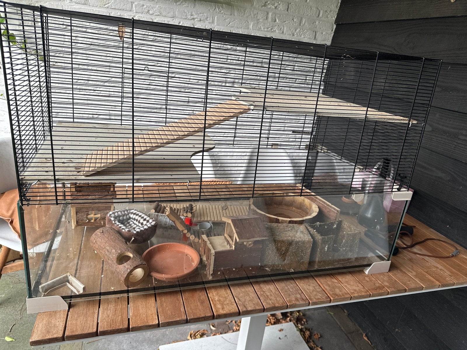 Hamsterkooi, Ophalen