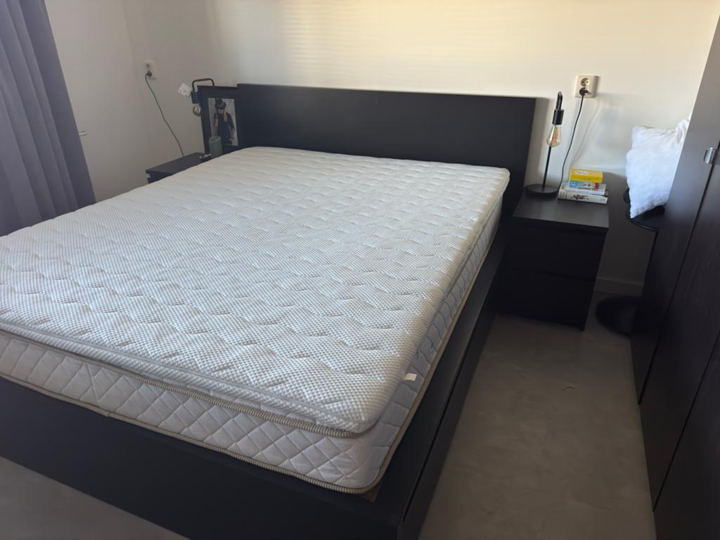 Tweepersoonsbed 160x200 - Wegens samenwonen, Ophalen, Zo goed als nieuw, Tweepersoons, 160 cm