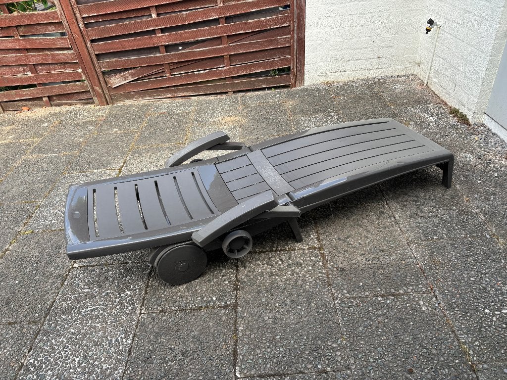 Ligbed tuin, Ophalen, Zo goed als nieuw, Kunststof, Verstelbaar