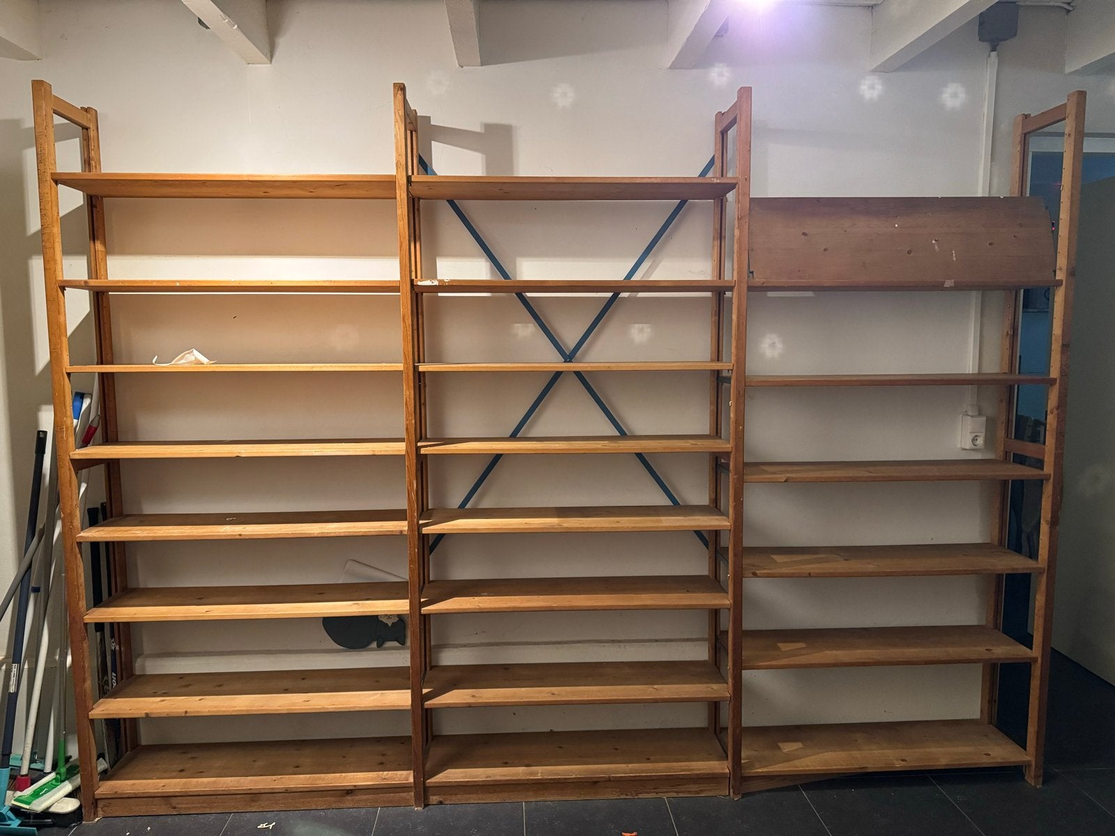 Stevige houten stellingkast - 307x219x30 cm, Ophalen, Gebruikt