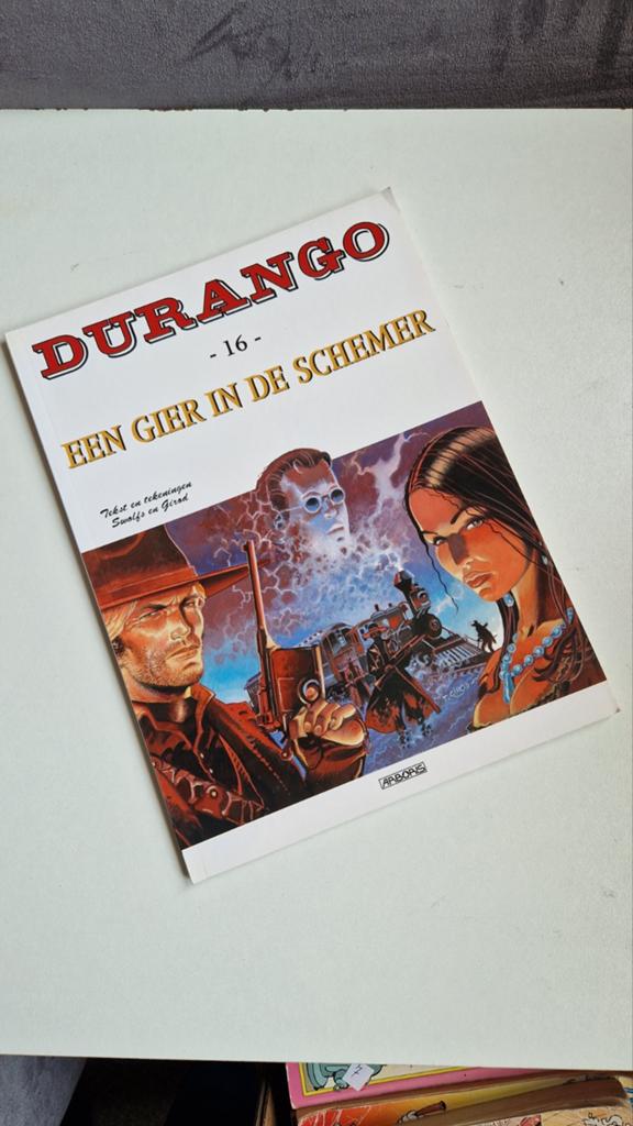 Durango - Een Gier in de Schemer - Stripboek, Eén stripboek, Ophalen of Verzenden, Gelezen, Swolfs en Giraud
