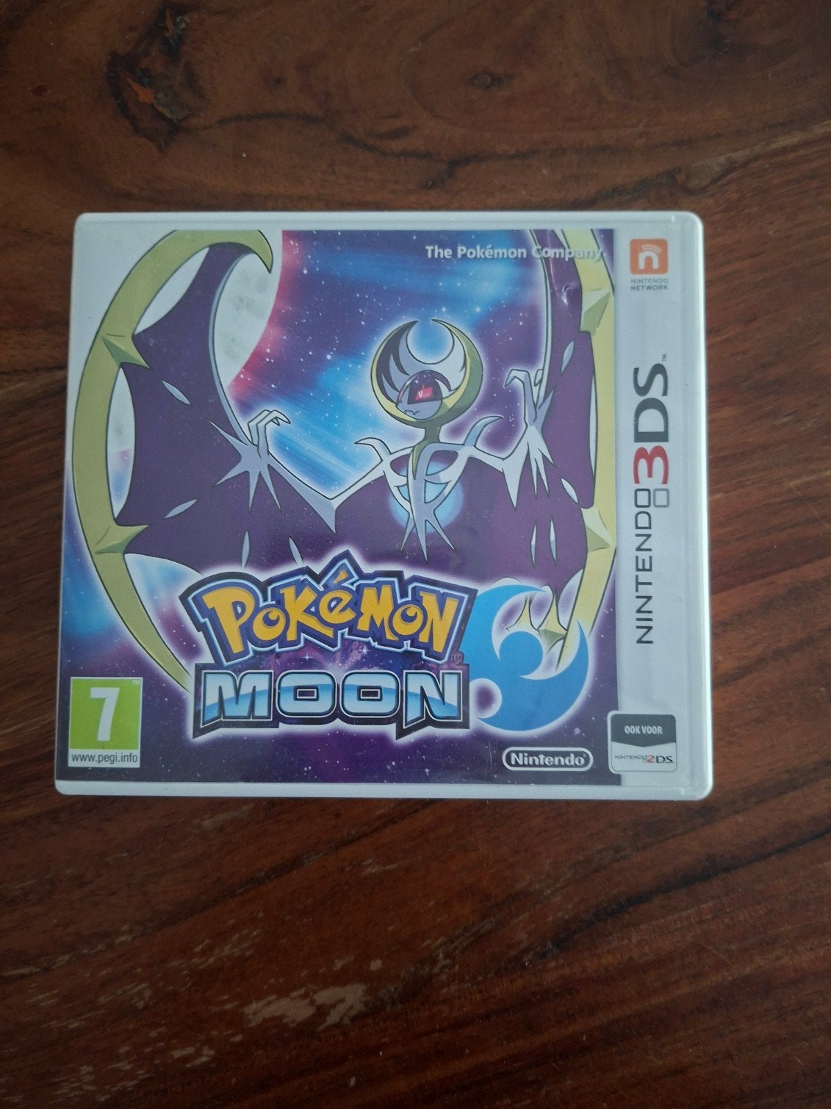 Pokémon Moon - Nintendo 3DS (Zo goed als nieuw), Spelcomputers en Games, Games | Nintendo 2DS en 3DS, Ophalen, Online, 1 speler
