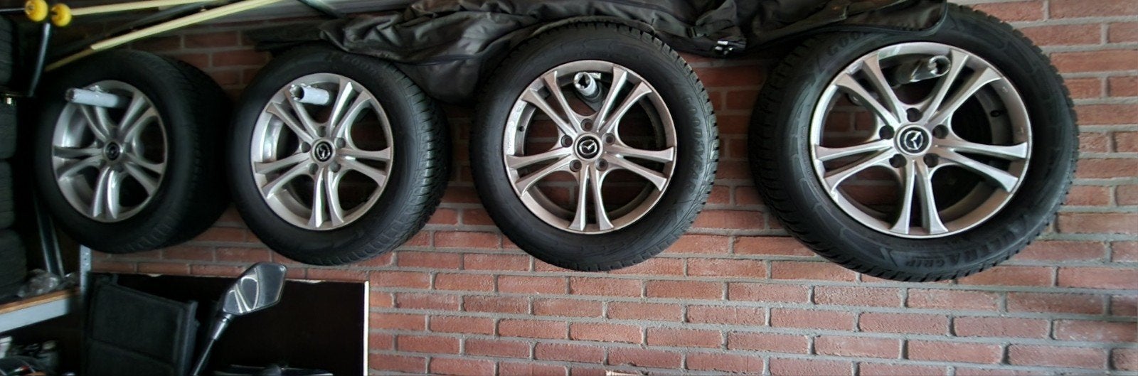 Winterbanden Mazda CX3 16 inch, Ophalen, Gebruikt, 16 inch, Banden en Velgen