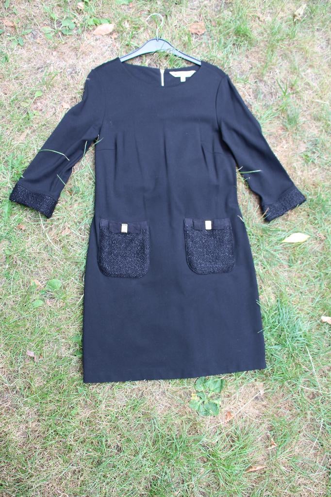 Mooie zwarte jurk van het merk Yumi maat 40., Kleding | Dames, Maat 38/40 (M), Zwart, Ophalen of Verzenden, Zo goed als nieuw