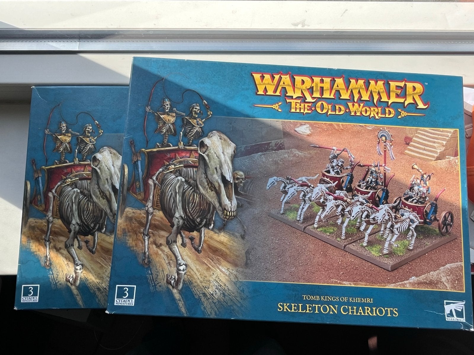 Warhammer Old World: Tomb Kings Skeleton Chariots (2x), Ophalen of Verzenden, Nieuw, Warhammer, Figuurtje(s)