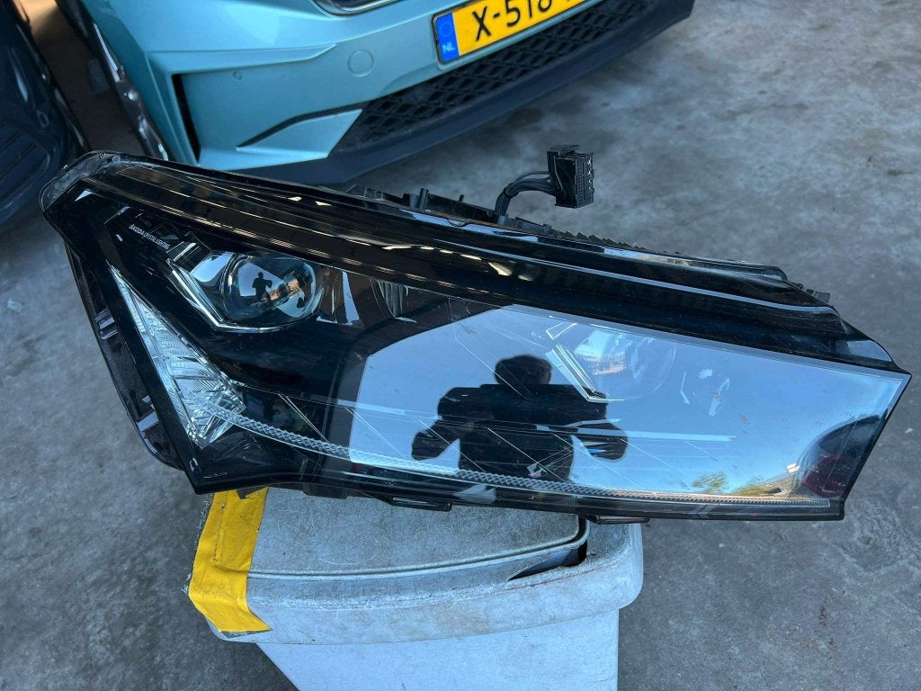 koplamp enyaq vol led 5lb941016a rechts vanaf 2021, Auto-onderdelen, Gebruikt, Duitsland, Info@skoda.com, Skoda