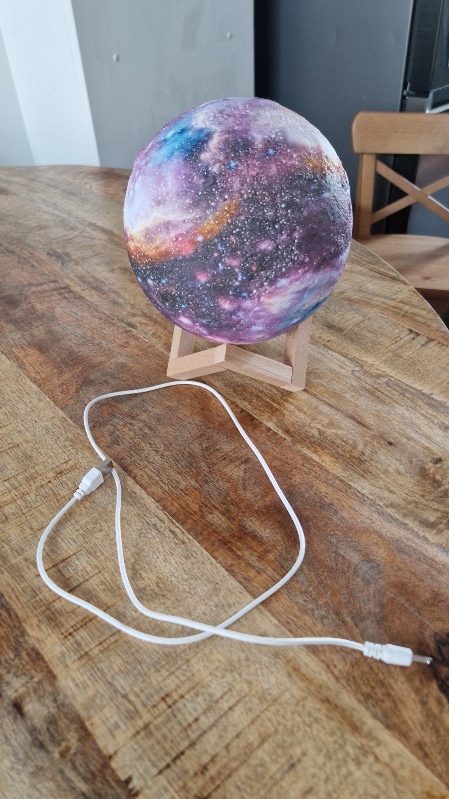 Maanlamp / Galaxy lamp met standaard en USB-kabel, Huis en Inrichting, Ophalen, Zo goed als nieuw