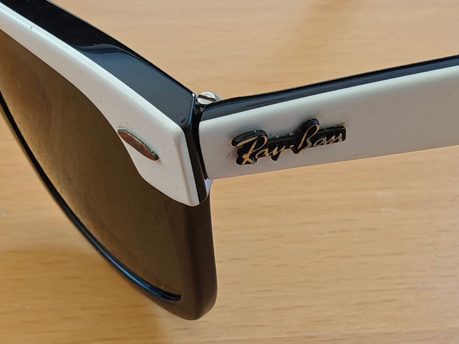 Ray-Ban Wayfarer II RB2143 Zwart/Wit G-15 XLT, Sieraden, Tassen en Uiterlijk, Gebruikt, Zonnebril, Overige kleuren, Ophalen of Verzenden