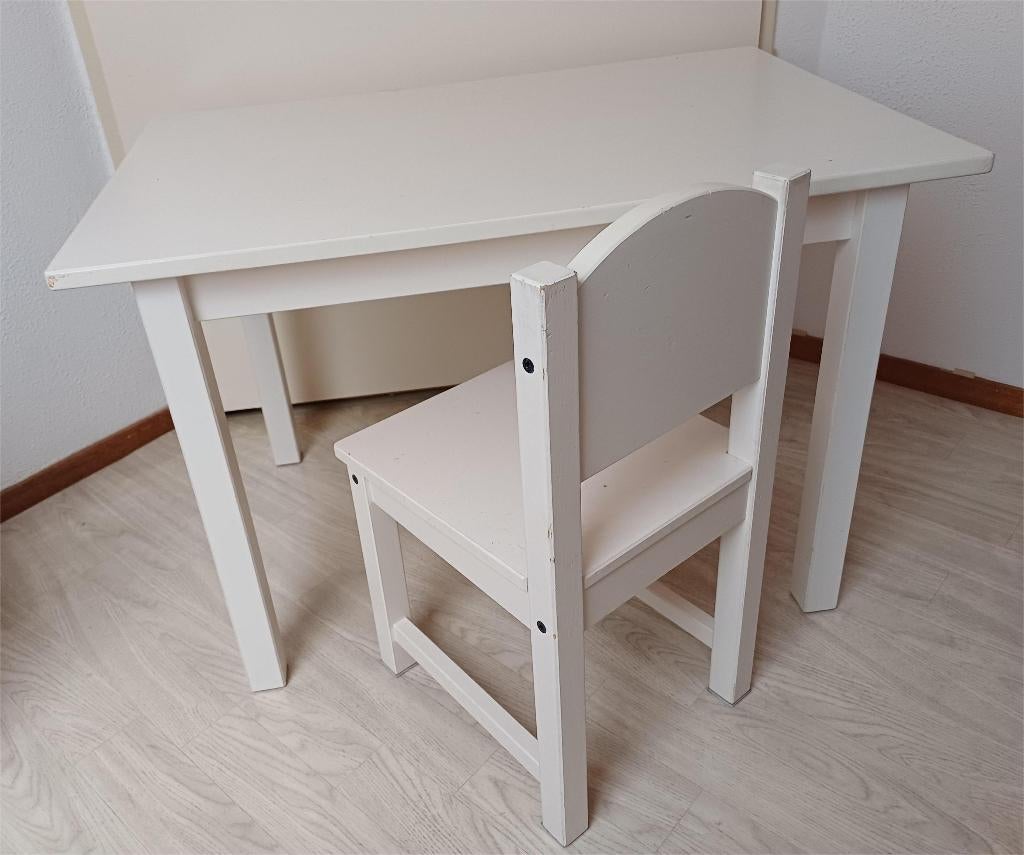 Ikea Sundvik tafel plus stoeltje., Ophalen, Gebruikt, Tafel(s) en Stoel(en)