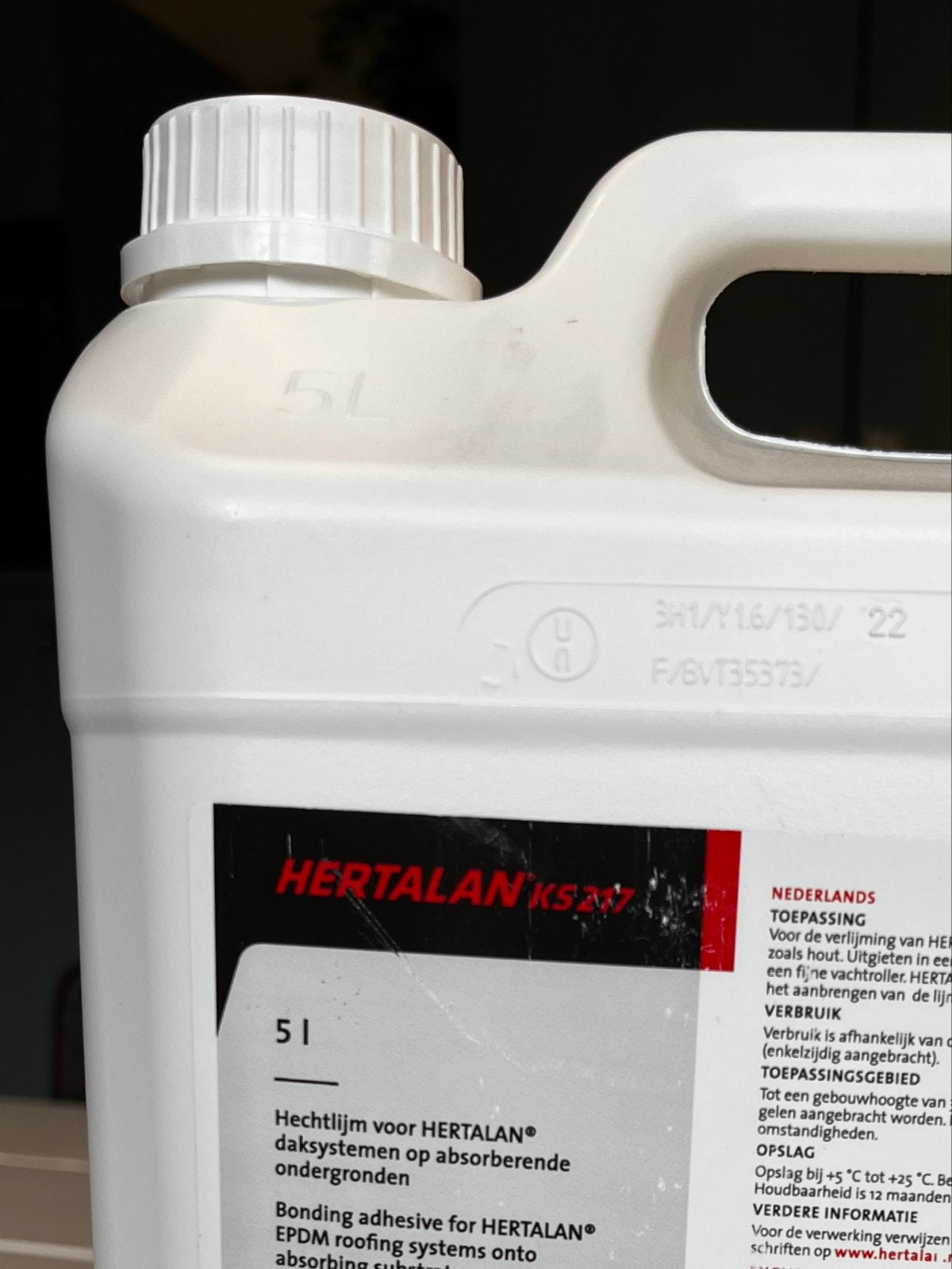 EPDM lijm Hertalan KS205 Hechtlijm 5L voor EPDM dakbedekking, 5 tot 10 liter, Ophalen of Verzenden, Nieuw, Wit
