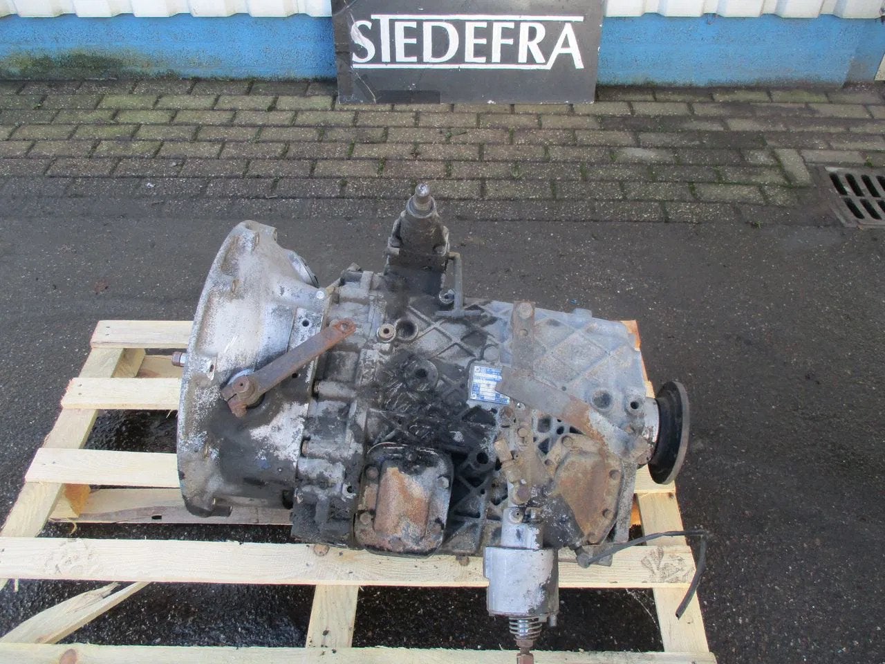 ZF Gearbox ZF , 8 pieces in stock, Gebruikt, Overige merken, Transmissie en Toebehoren