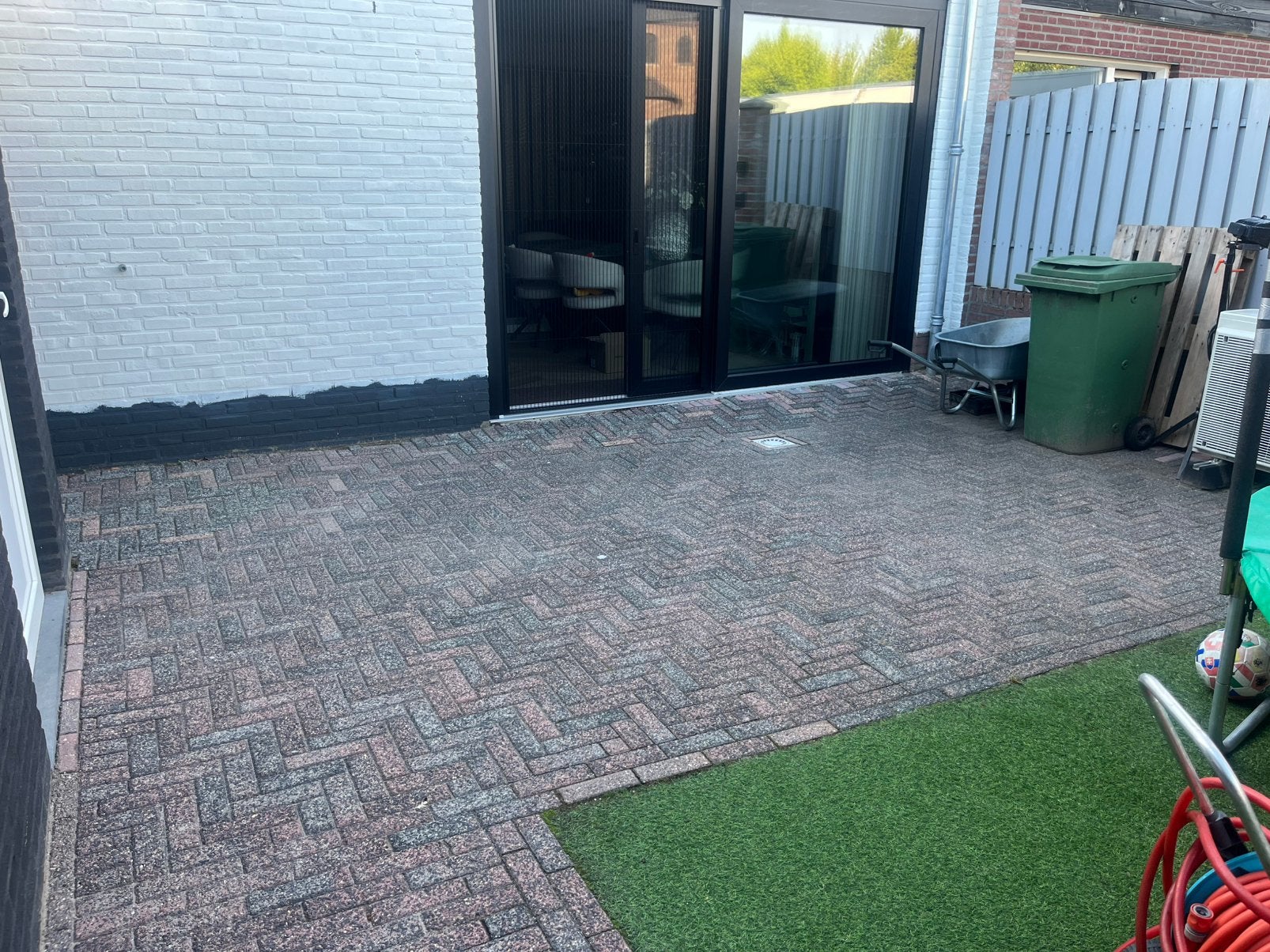 GRATIS: Beton Klinkers 32m2 Oud Hollands dikformaat 21x7x8, Ophalen, Gebruikt, Klinkers, 10 m² of meer