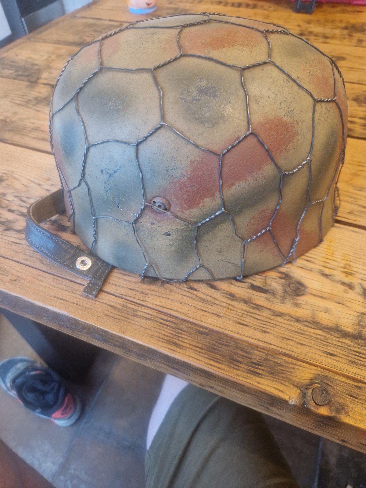 fallshimjager hoofddeksel, Verzamelen, Ophalen, Overige soorten, Overige gebieden, Helm of Baret