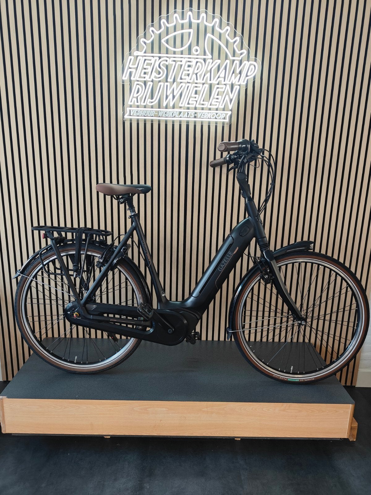 Gazelle Grenoble C8+ HMB, Ophalen, Versnellingen, 56 cm of meer, Zo goed als nieuw