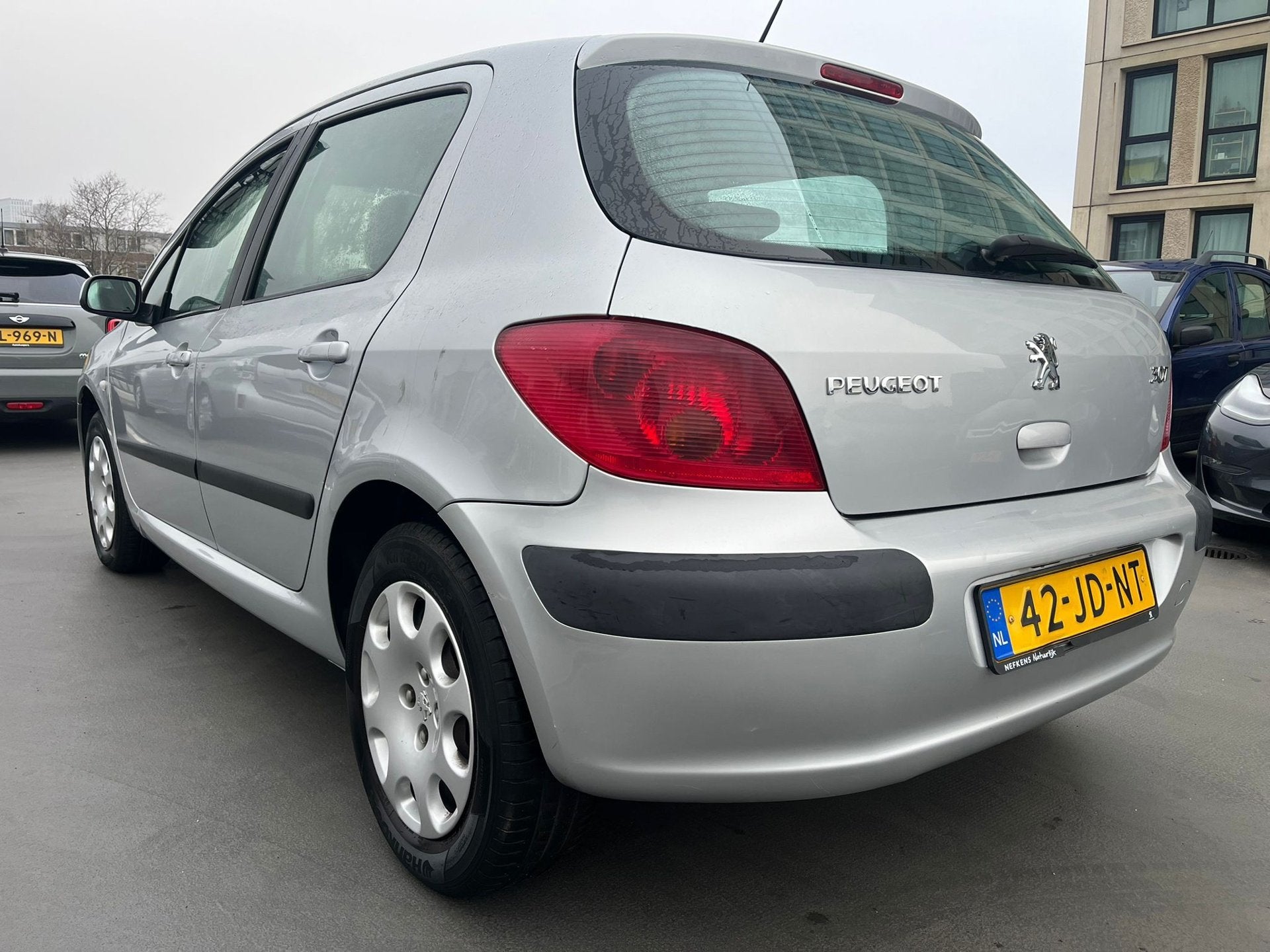 Peugeot 307 1.4 XT Clima Cruise PDC LMV Nieuwe Koppeling Nie, Auto's, Peugeot, Voorwielaandrijving, 15 km/l, 4 cilinders, 49 €/maand