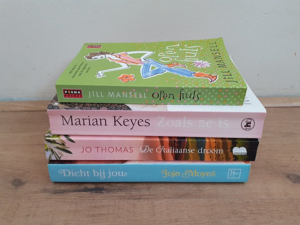 Gratis* stapel romans (1), Ophalen of Verzenden, Zo goed als nieuw