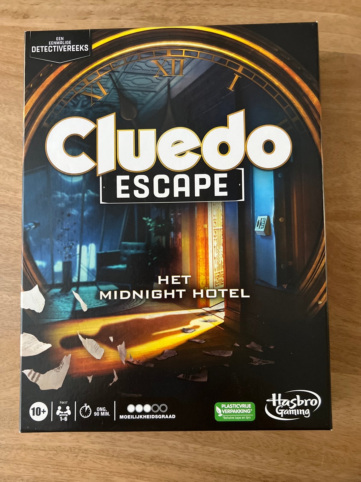 Cluedo Escape: Het Midnight Hotel - Zo goed als nieuw, Drie of vier spelers, Ophalen, Zo goed als nieuw