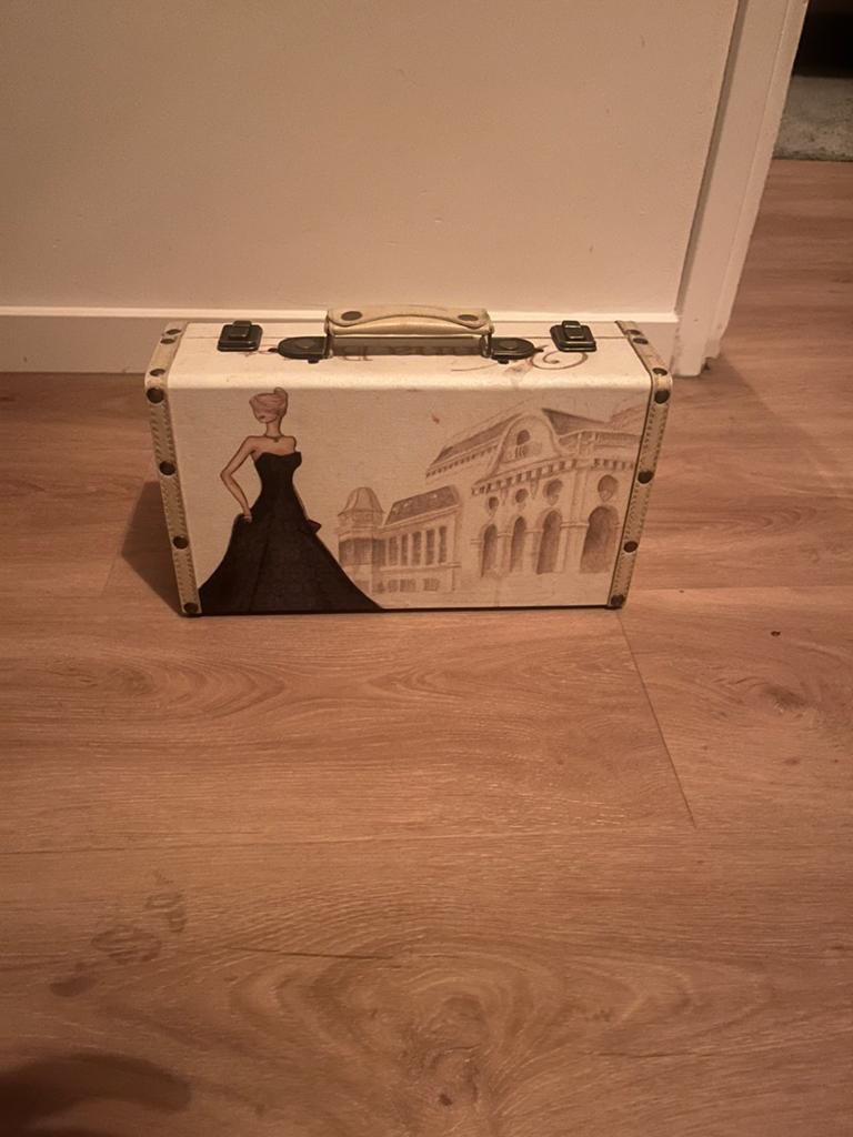 Vintage koffertje koffer 35x10.5X19cm +/-, Sieraden, Tassen en Uiterlijk, Koffers, Ophalen, Gebruikt, Hard kunststof, Minder dan 50 cm