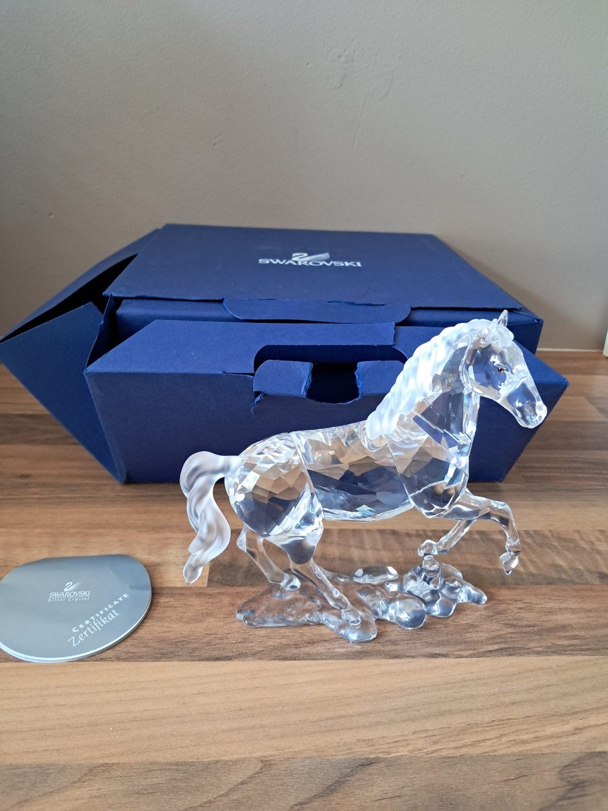 Swarovski Kristallen Hengst met Doos en Certificaat, Verzamelen, Swarovski, Ophalen of Verzenden, Zo goed als nieuw, Figuurtje
