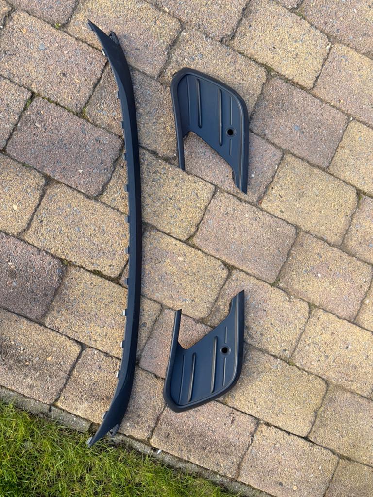 Volkswagen polo 2G facelift bumper roosters, Ophalen of Verzenden, Voor, Volkswagen, Bumper