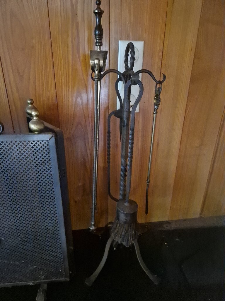 Vintage haardstel met vonkenscherm – smeedijzer en messing, Ophalen, Gebruikt, Zwart, Metaal