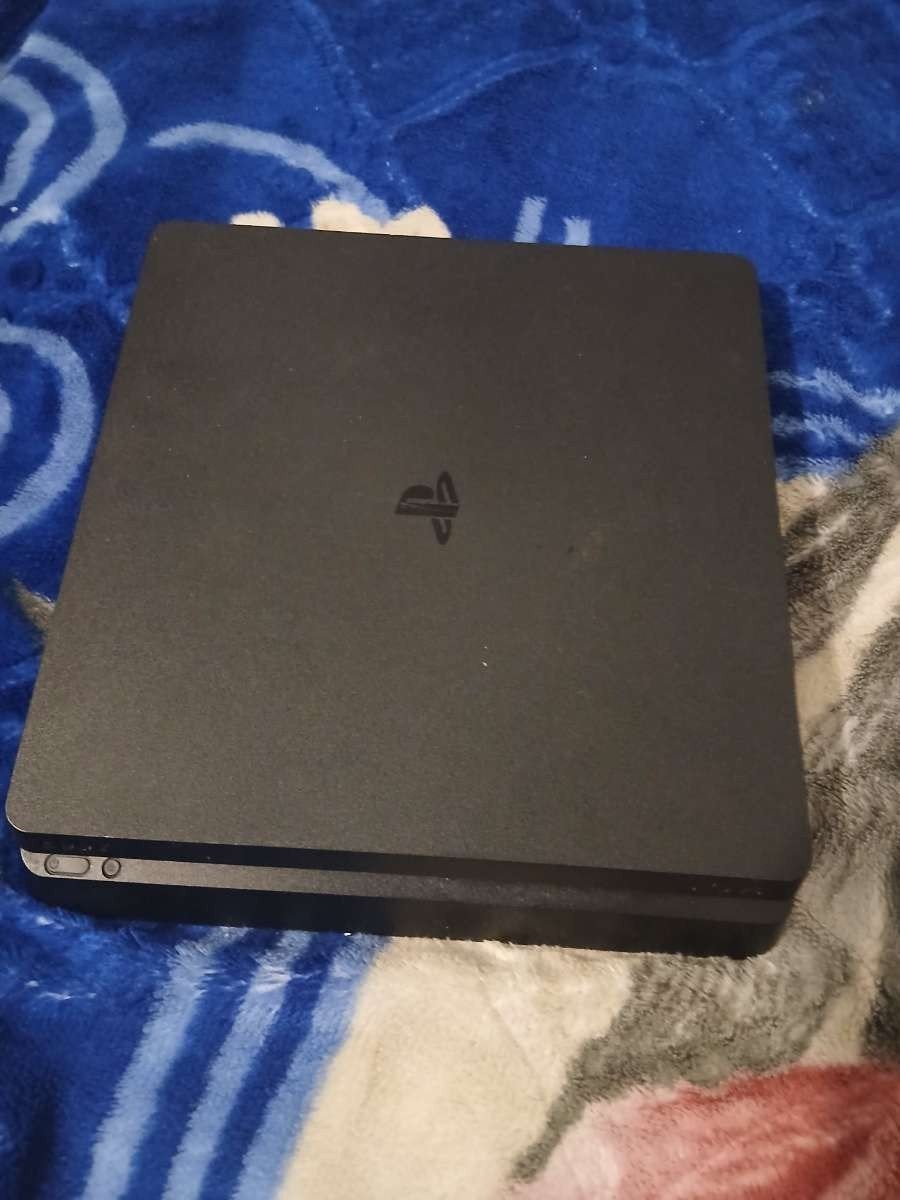 ps4 slim 500gb met 1 controller en kabels, Ophalen, Zo goed als nieuw, Met 1 controller, Slim