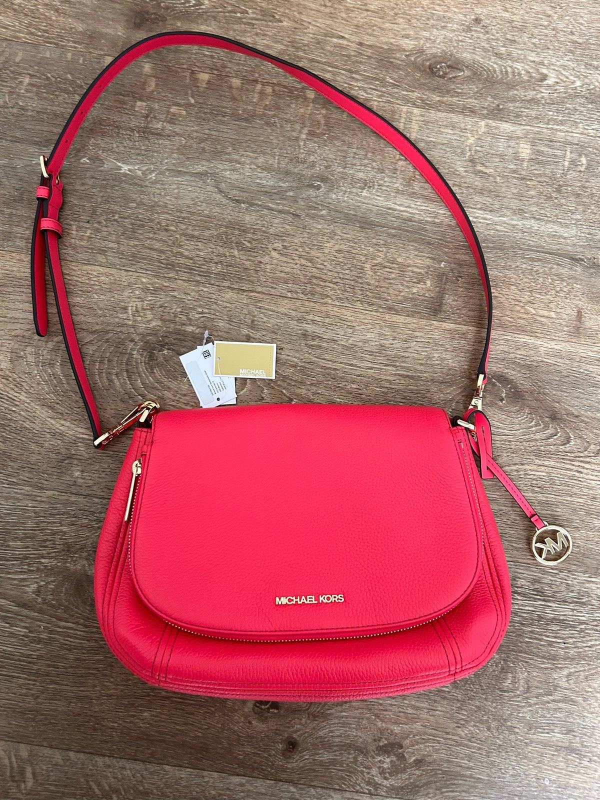 Originele Michael Kors Crossbody Tas - Felroze, Sieraden, Tassen en Uiterlijk, Tassen | Damestassen, Ophalen of Verzenden, Zo goed als nieuw